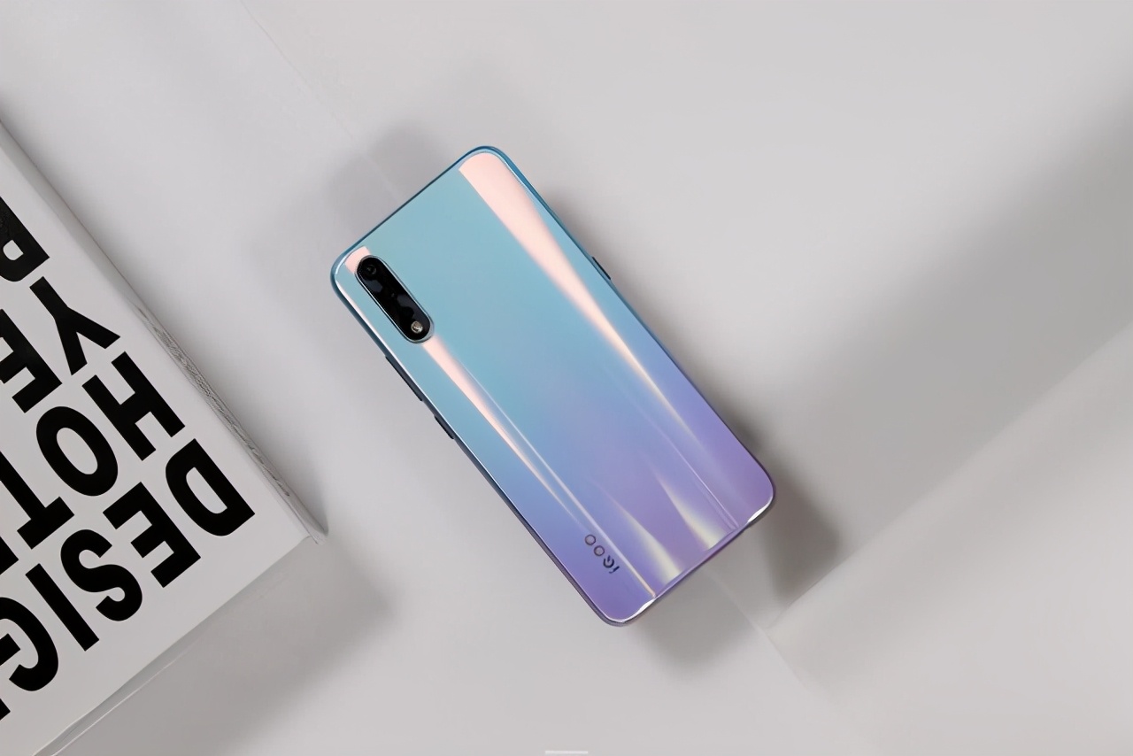 骁龙870的iqoo手机推荐,小米与iqoo配置方面哪个好