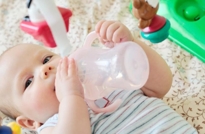 宝宝混合喂养满月没长体重,宝宝满月没长体重是什么原因