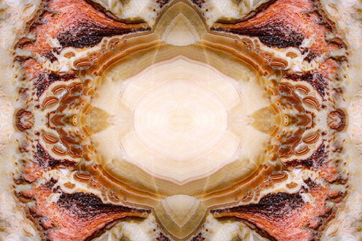 中国人为什么对玉石佩情有独钟，而欧美人兴趣不浓？