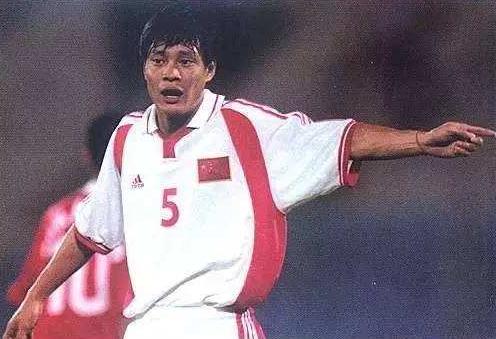 范志毅2001年足球先生,范志毅3000块钱