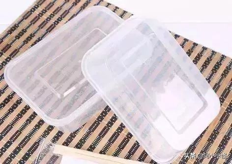 塑料容器有异味怎么洗,塑料容器去残留异味