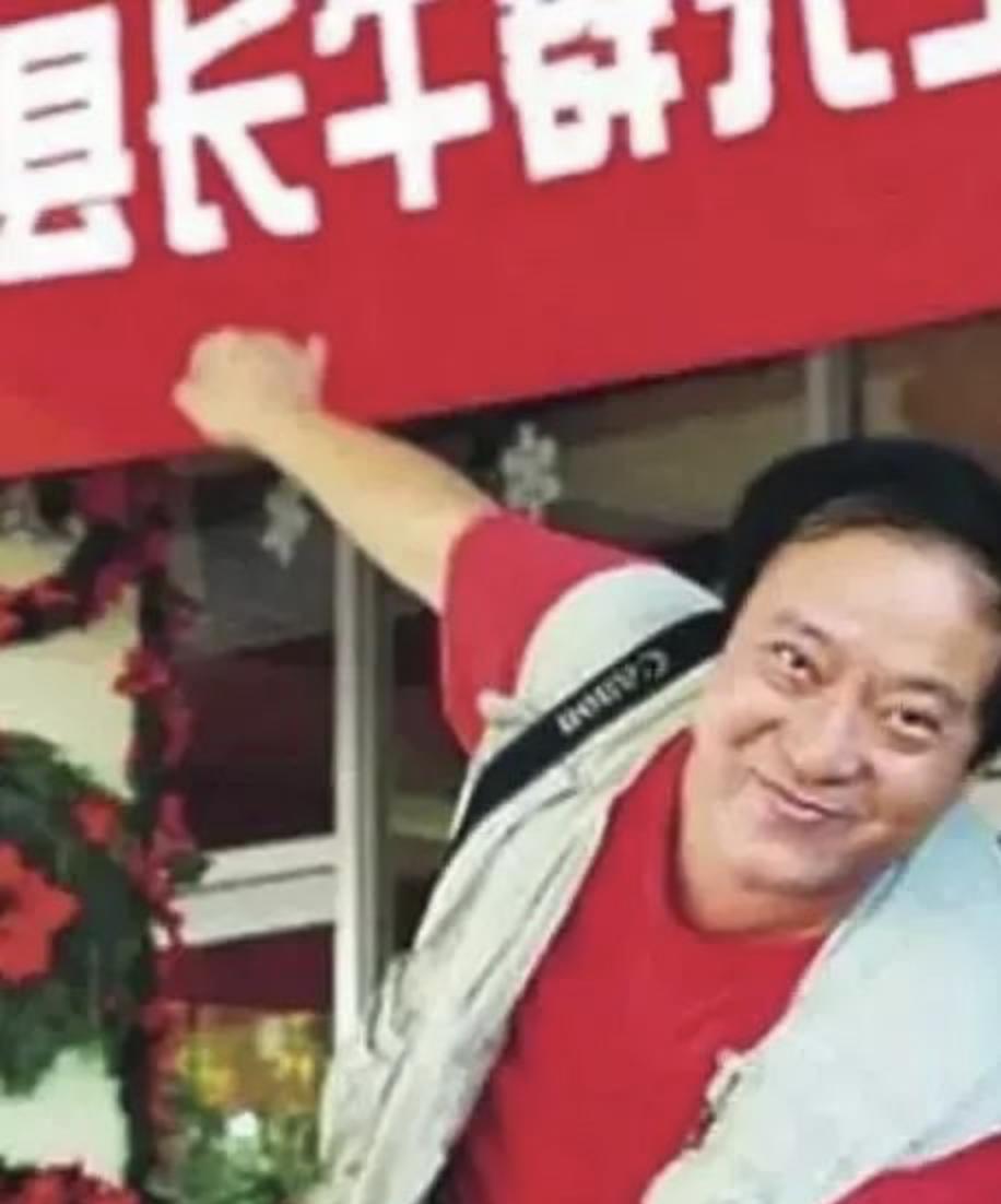 冯巩牛群离开演艺圈,牛群和冯巩后来的关系