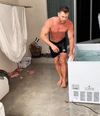 雷神锤哥真实身材,雷神锤哥身材照片