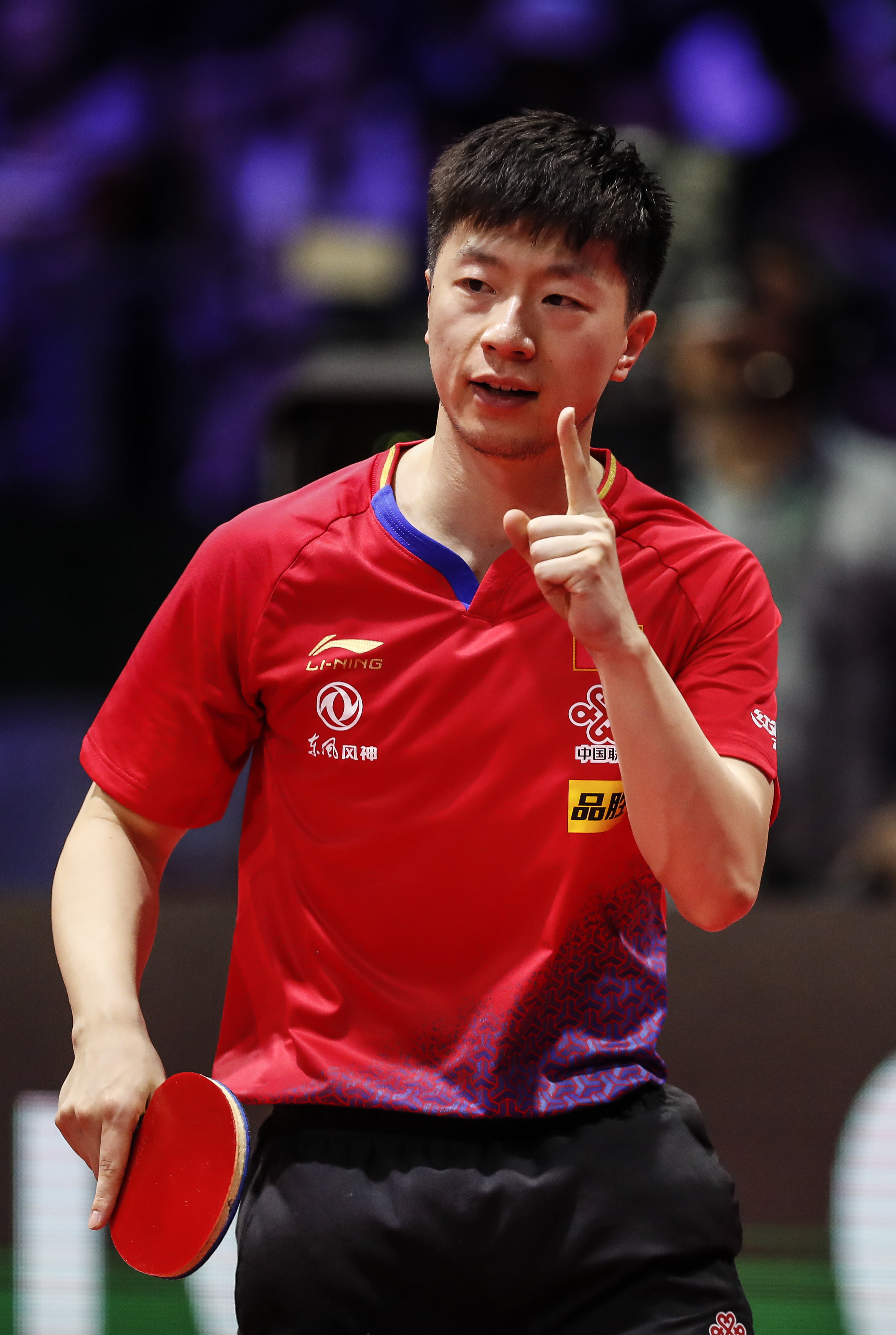 马龙微博官宣夏露,中国女排主教练马龙为何娶了夏露