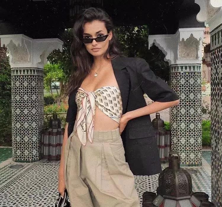 一学就会的丝巾五种系法,大长款丝巾的花样系法大全