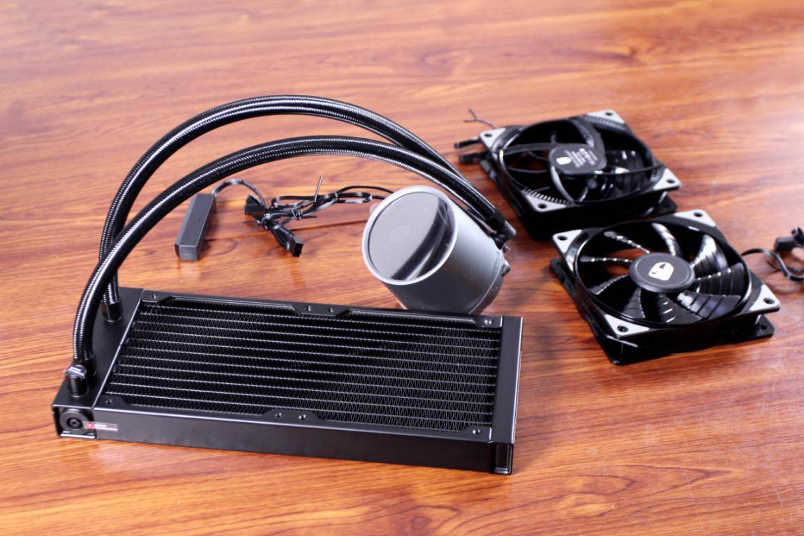 1050ti配技嘉z490aorusproax测评,技嘉z490aorusproaxpcie4.0