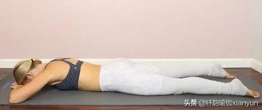 腰骶部疼痛适合什么瑜伽体式,腰部酸痛的瑜伽练法