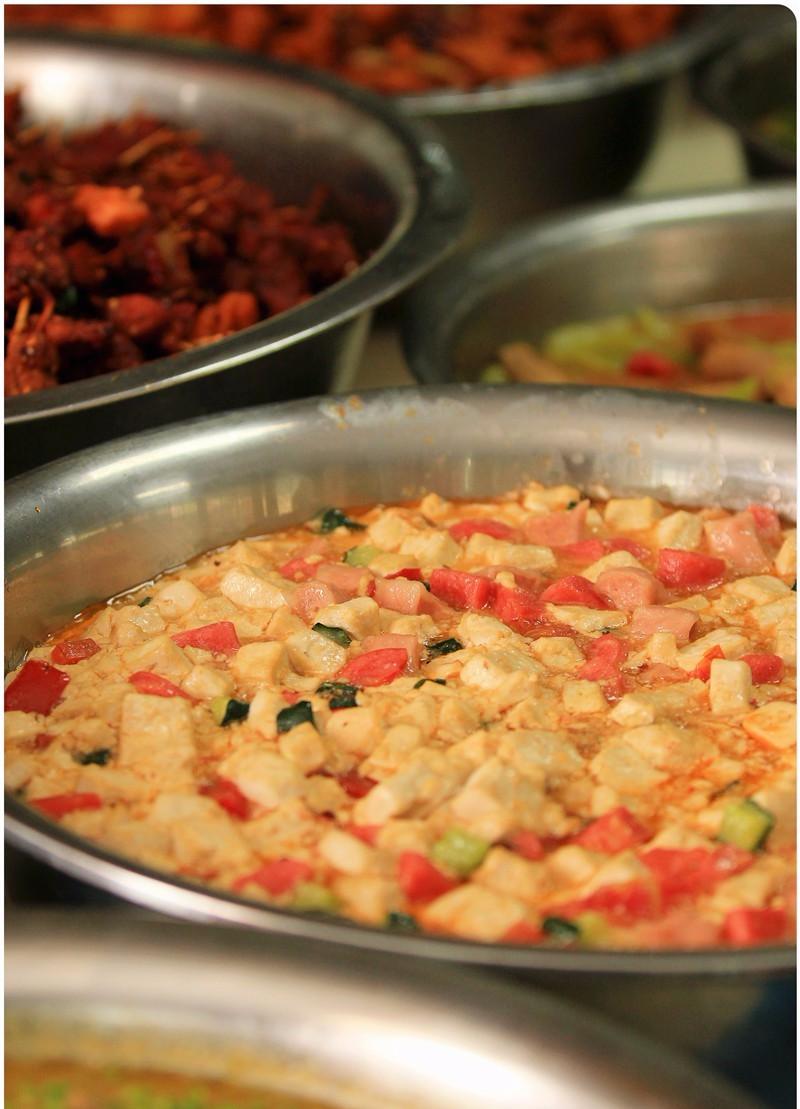 吃在“远航大酒楼”，绵阳学生的最高伙食标准