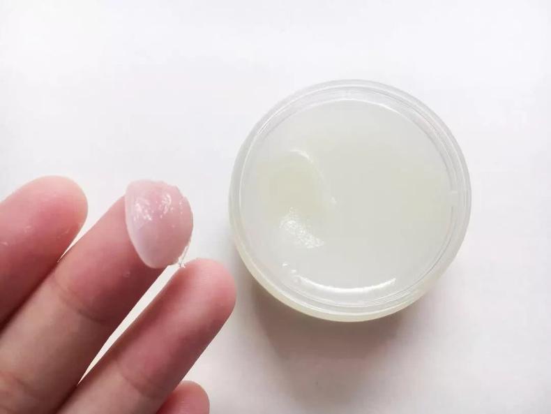 口红容易干怎么薄涂,口红容易晕染怎么办