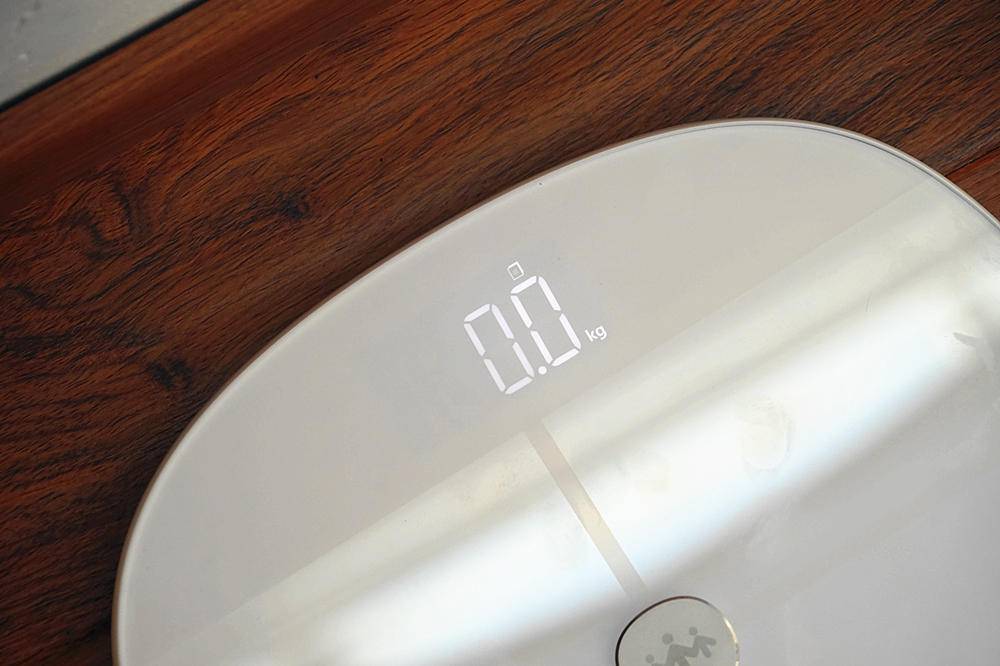 乐心体脂秤s11连上手机不更新数据,家用专业健康体脂秤欢迎选购