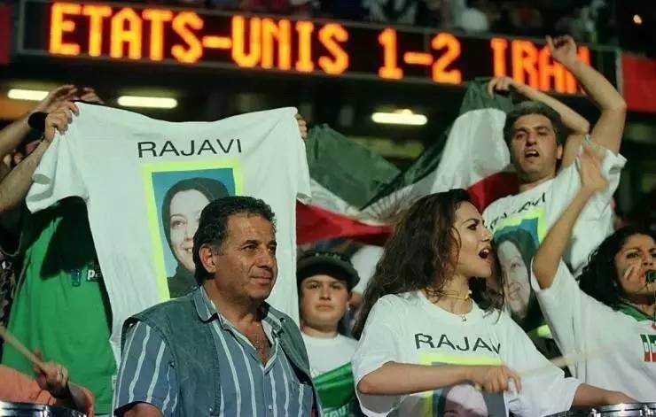 国足第一苦主伊朗,国足0:3惨败伊朗后面的路怎么走