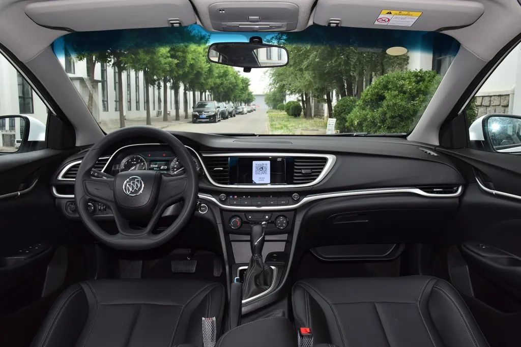 朗逸轩逸英朗到底哪个更值得购买,轩逸朗逸英朗卡罗拉宝来思域比较