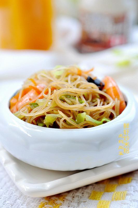 炒米粉要怎么煮比较好吃,炒米粉做之前要不要煮一下