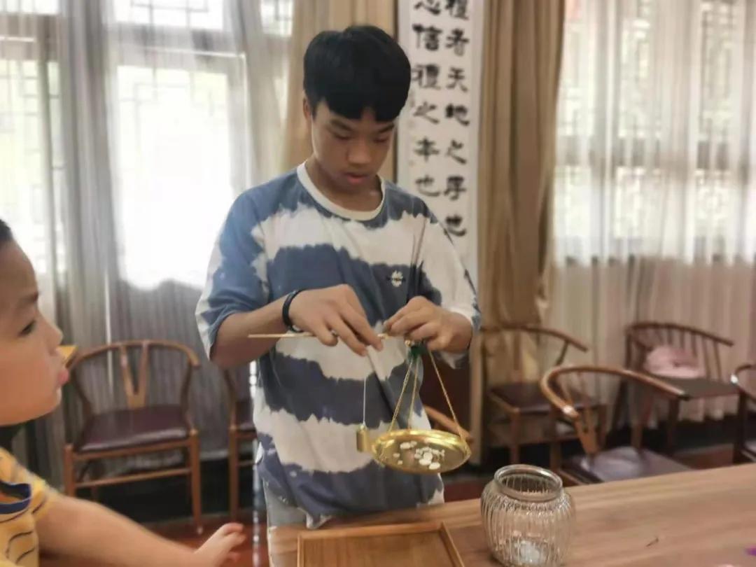 涔濈暪涔﹂櫌,涔濈暪涔﹂櫌绔崍