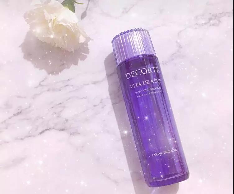 适合夏天油皮痘肌的水乳测评,fresh水乳适合敏感肌油皮