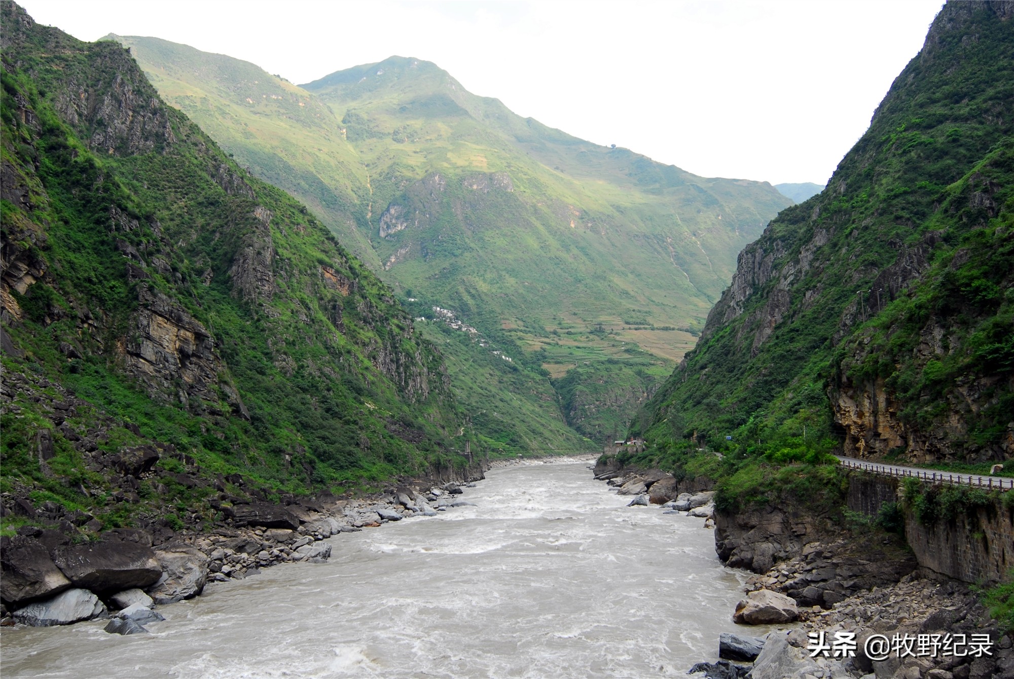 三江并流旅游攻略,怒江三江并流现场