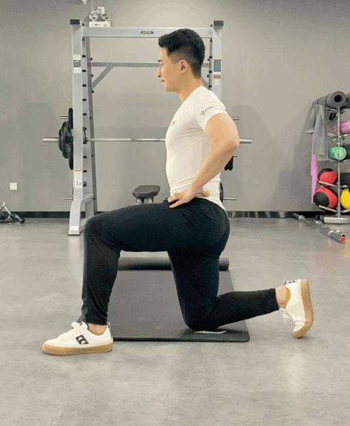 4个臀肌动作拯救你的膝盖疼痛,4个动作帮你改善臀凹陷