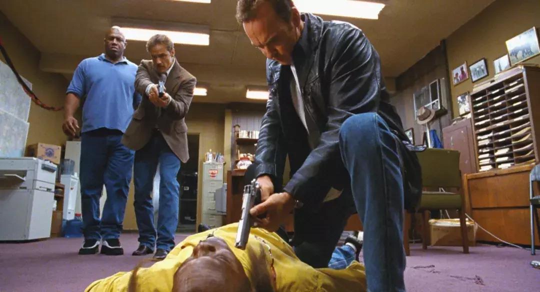 昆汀电影好莱坞往事,好莱坞鬼才导演昆汀十部经典电影