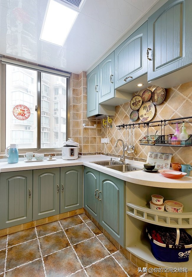 回家装修1000平老房子,过年回家房子装修