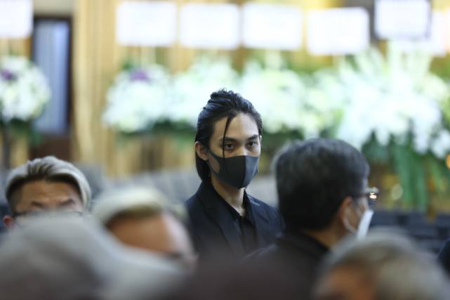 田启文透露取消对吴孟达的追思会,田启文宣布吴孟达去世