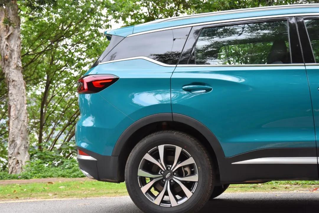 试驾19款奇瑞瑞虎7,奇瑞瑞虎7超能勇士1.6t驾驶感受