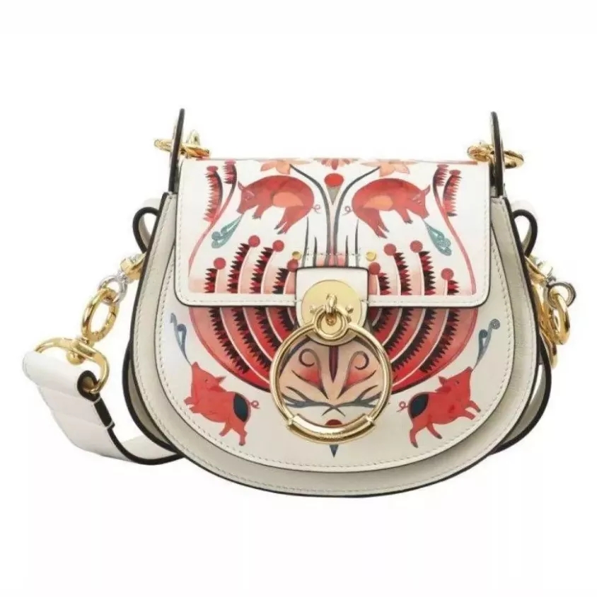 小猪包哪款百搭,猪年款的包