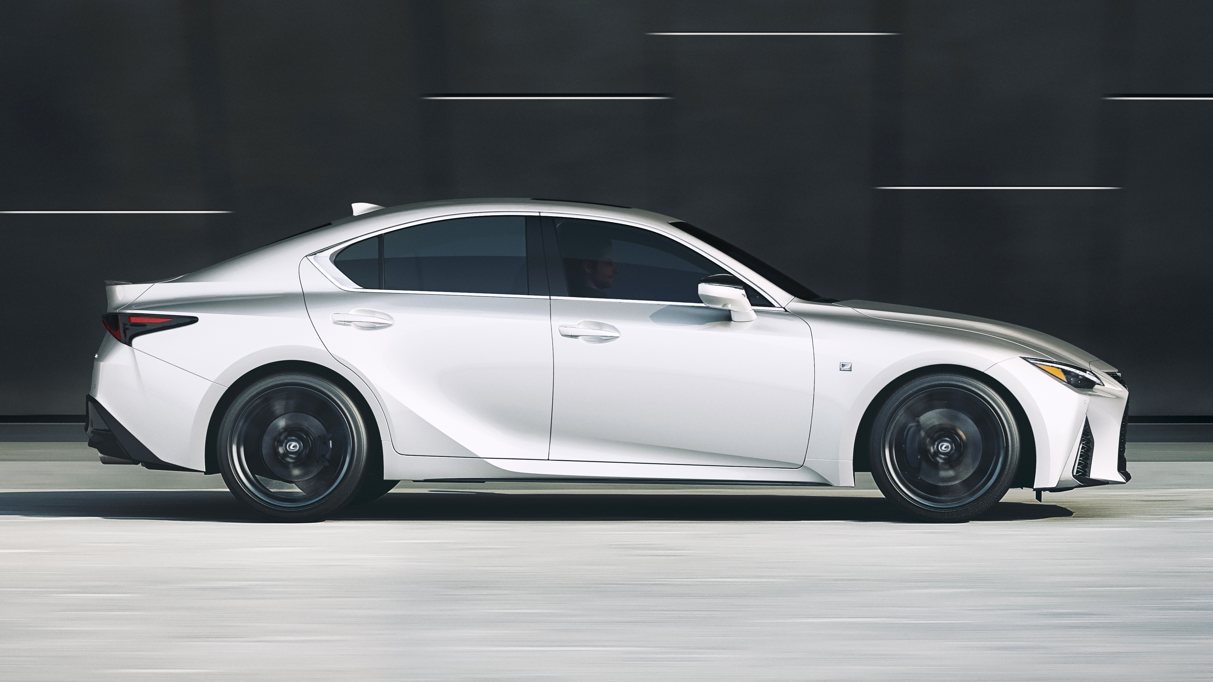 新款雷克萨斯is到店实拍,新款雷克萨斯is要上市了