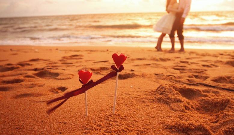 关于右手突然长了一颗痣的传说,右手掌心长了一颗痣传说