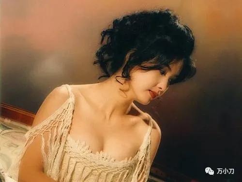 玉女掌门情史介绍,玉女掌门戴佩妮