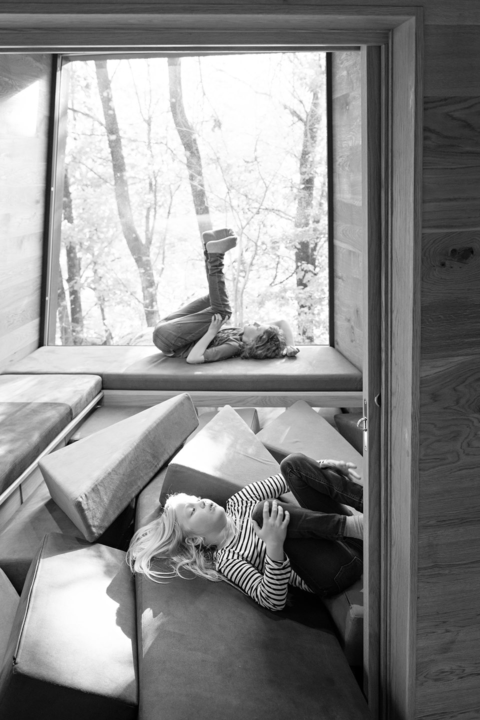 山顶的小木屋安放心灵的好去处,隐居森林的小屋