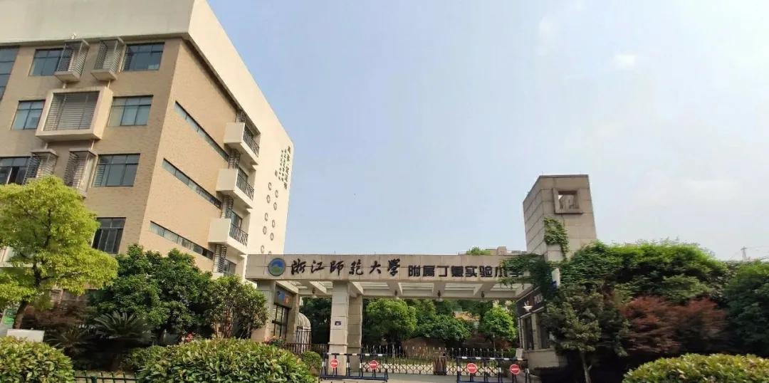 天街地铁3号线,地铁3号线龙湖天街周边房子