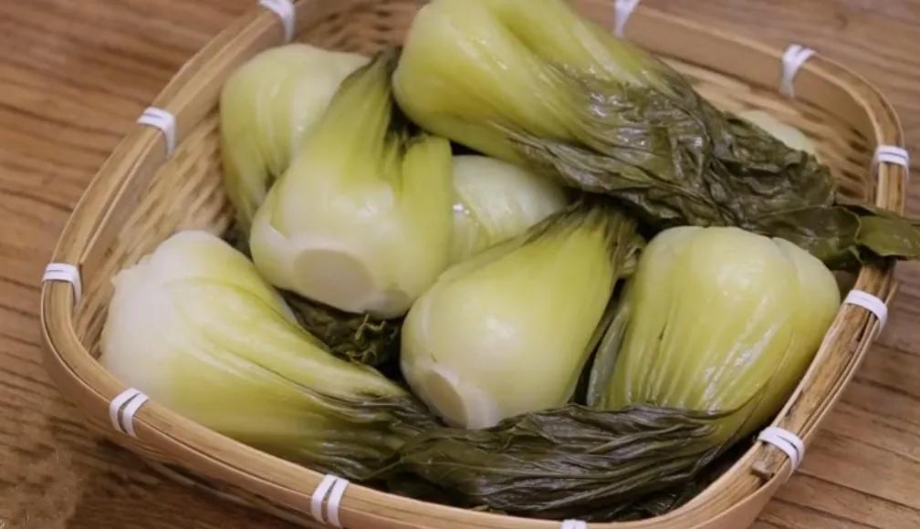 自制酸菜最简单的方法当天食用,酸菜最简单的做法3天变酸