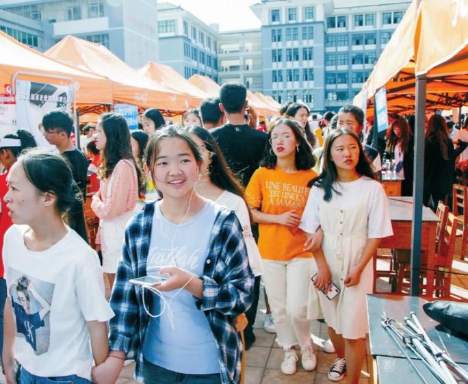 高等专科学校和职业学校哪个好,专科学校和职业技术学院哪个好