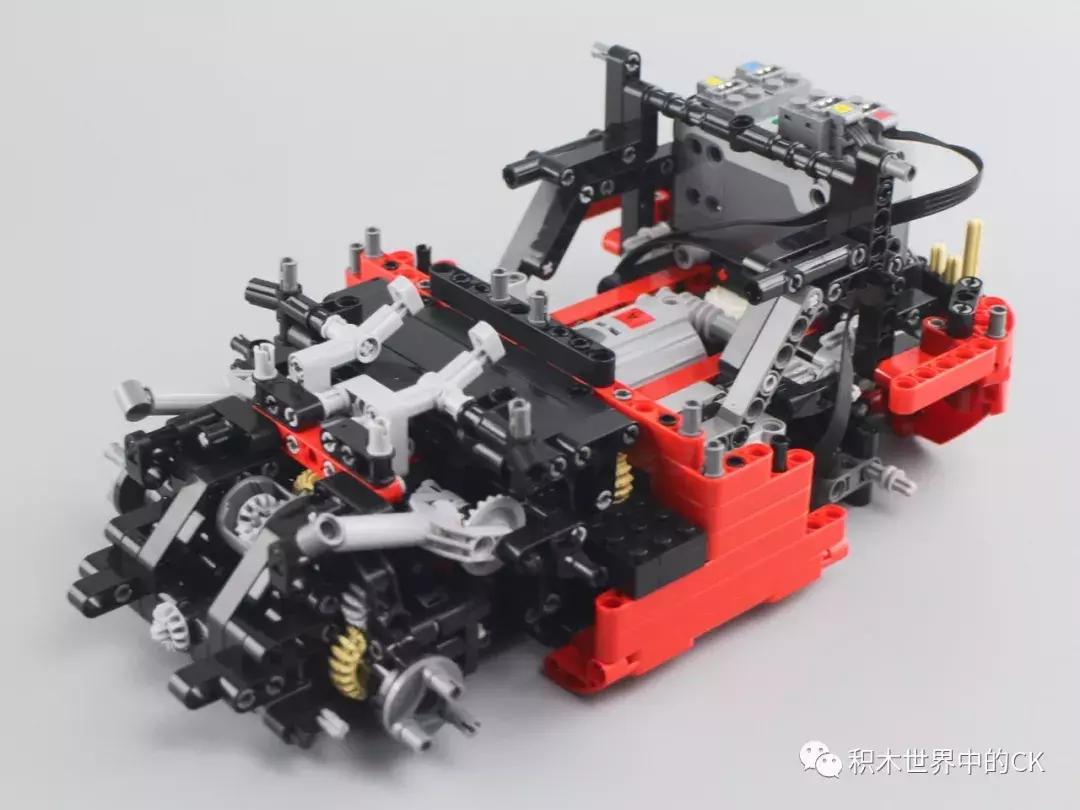 宇星模王2024新品堆高车,宇星模王积木回力车