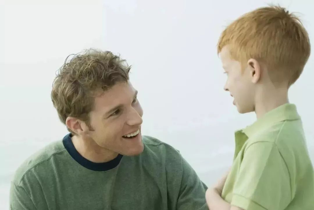 孩子不爱学习如何高情商跟孩子说,不爱交流不说话的孩子如何引导