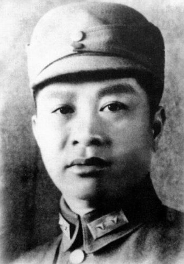 1946年，叶挺在黑茶山罹难身亡，周恩来：肯定有人搞鬼
