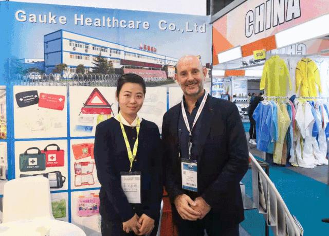 高德救护车出行视频,高德救护车