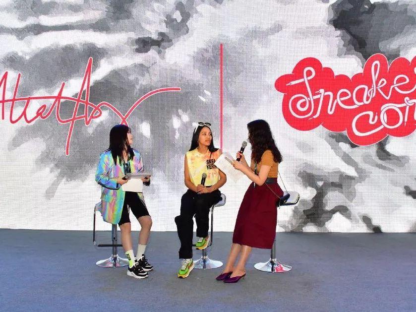 AJ、Yeezy谁更受欢迎？鞋头的本质也是球鞋复读机？