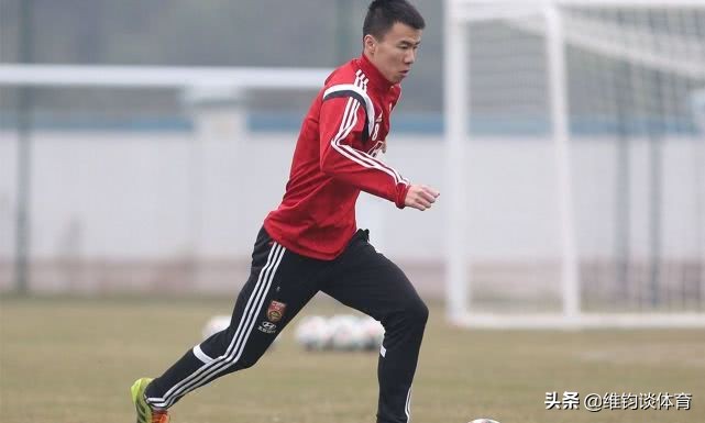 足球队员孙可现状,国脚孙可照片