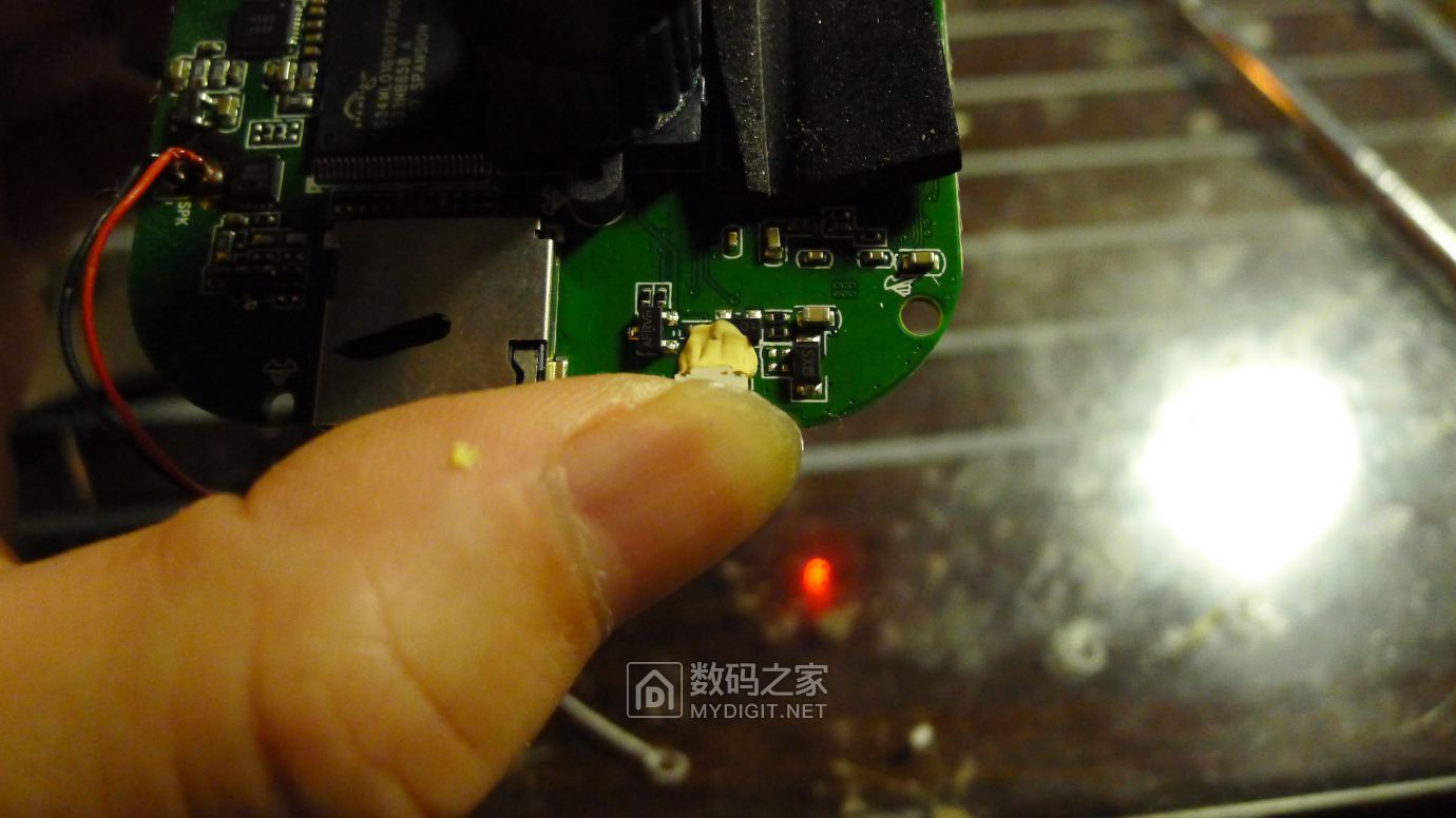 PAPAGO！GoSafe535行车记录仪拆解+电源接反故障维修