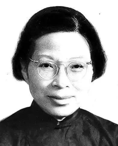 十位称为先生的女性,中国被尊称为先生的十位女性图片