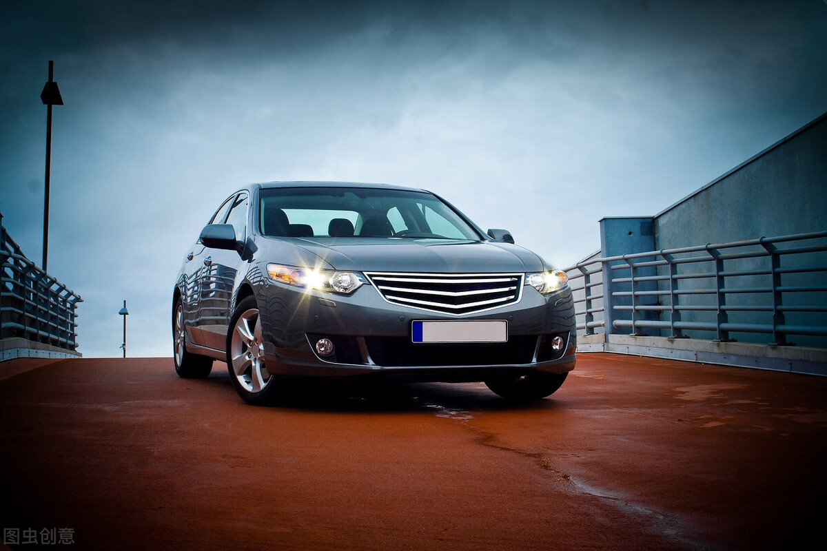 16年的丰田威驰行驶了9万公里,最经济的家用车丰田威驰