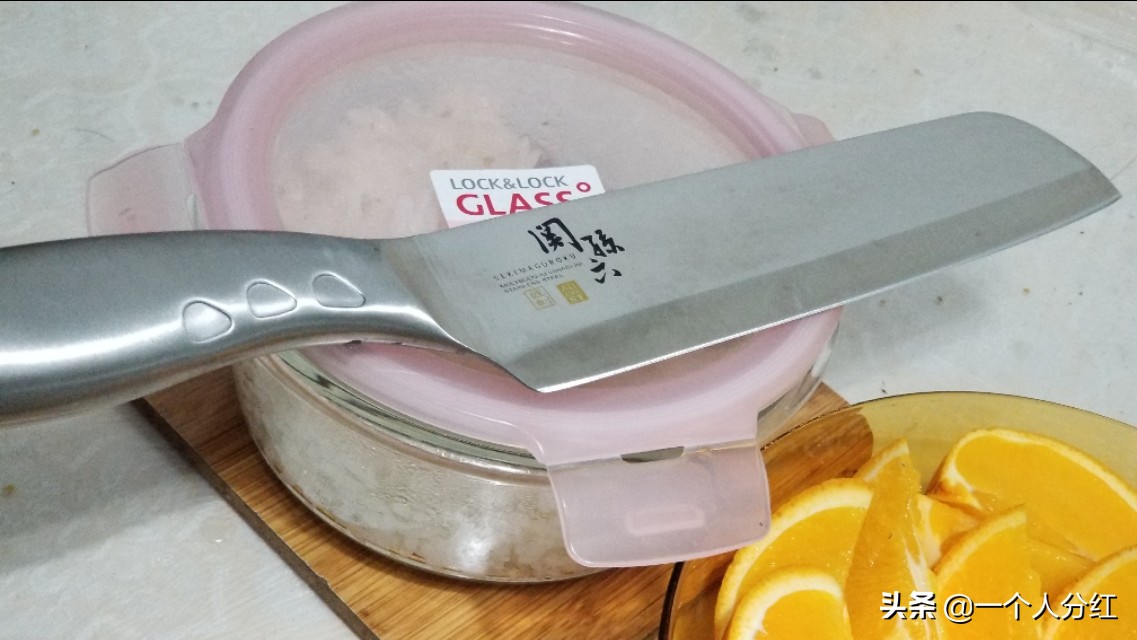 用不锈钢一体的日本菜刀,你才感受到什么是快乐