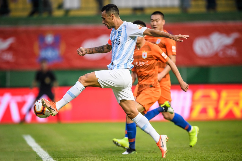 完胜！富力美丽足球被克星无情践踏鲁能胜利之外还有一个好消息