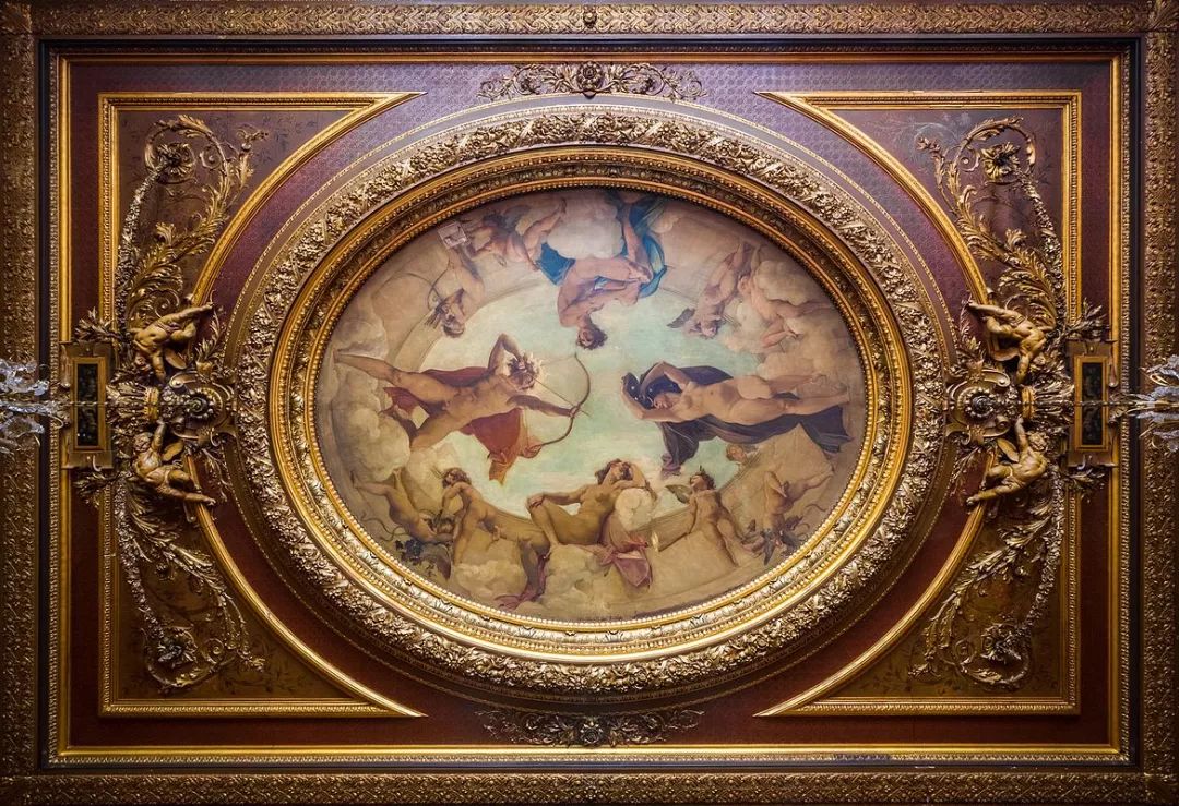 17岁抛夫弃子，一个用身体换金钱的*女妓**，凭什么有名有利？