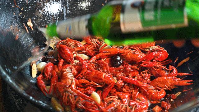巴掌大小龙虾,深夜爆香小龙虾