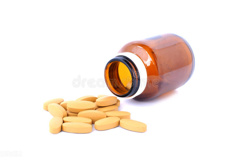 马犬吐黄水可以自行恢复吗,小马犬半夜吐黄水带泡沫