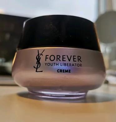 ysl化妆品哪家代购靠谱,ysl护肤品好物推荐