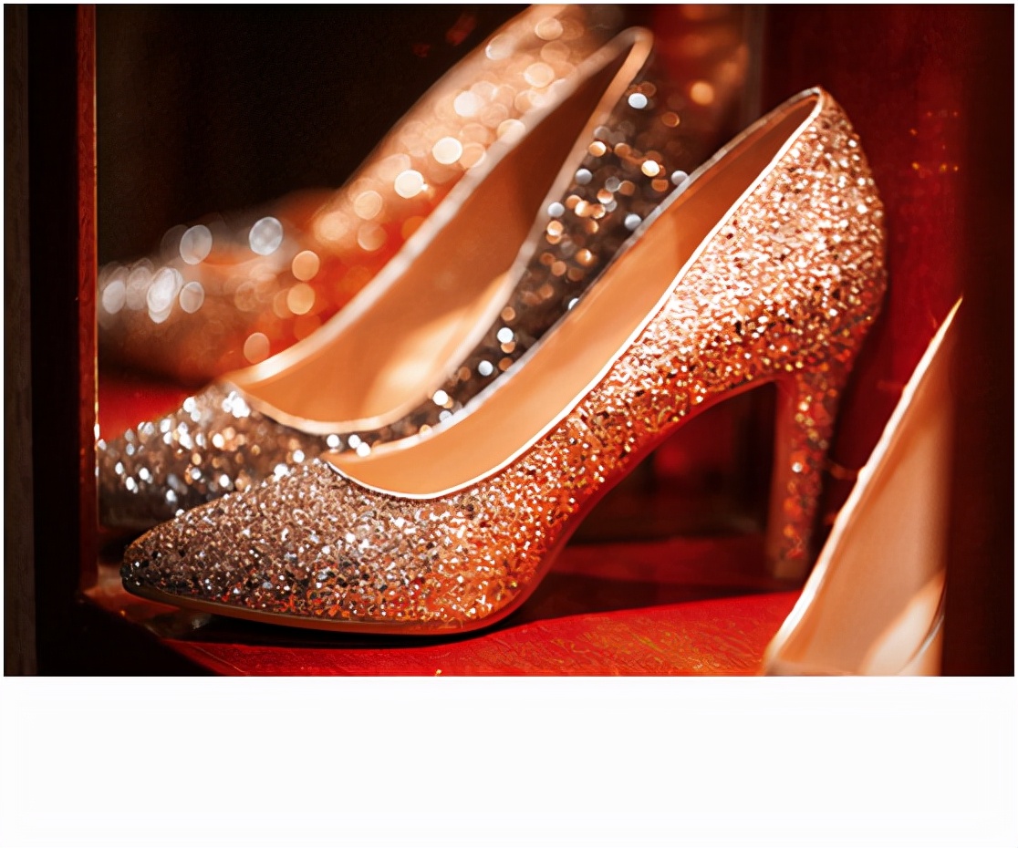 达芙妮现状,达芙妮回归现实