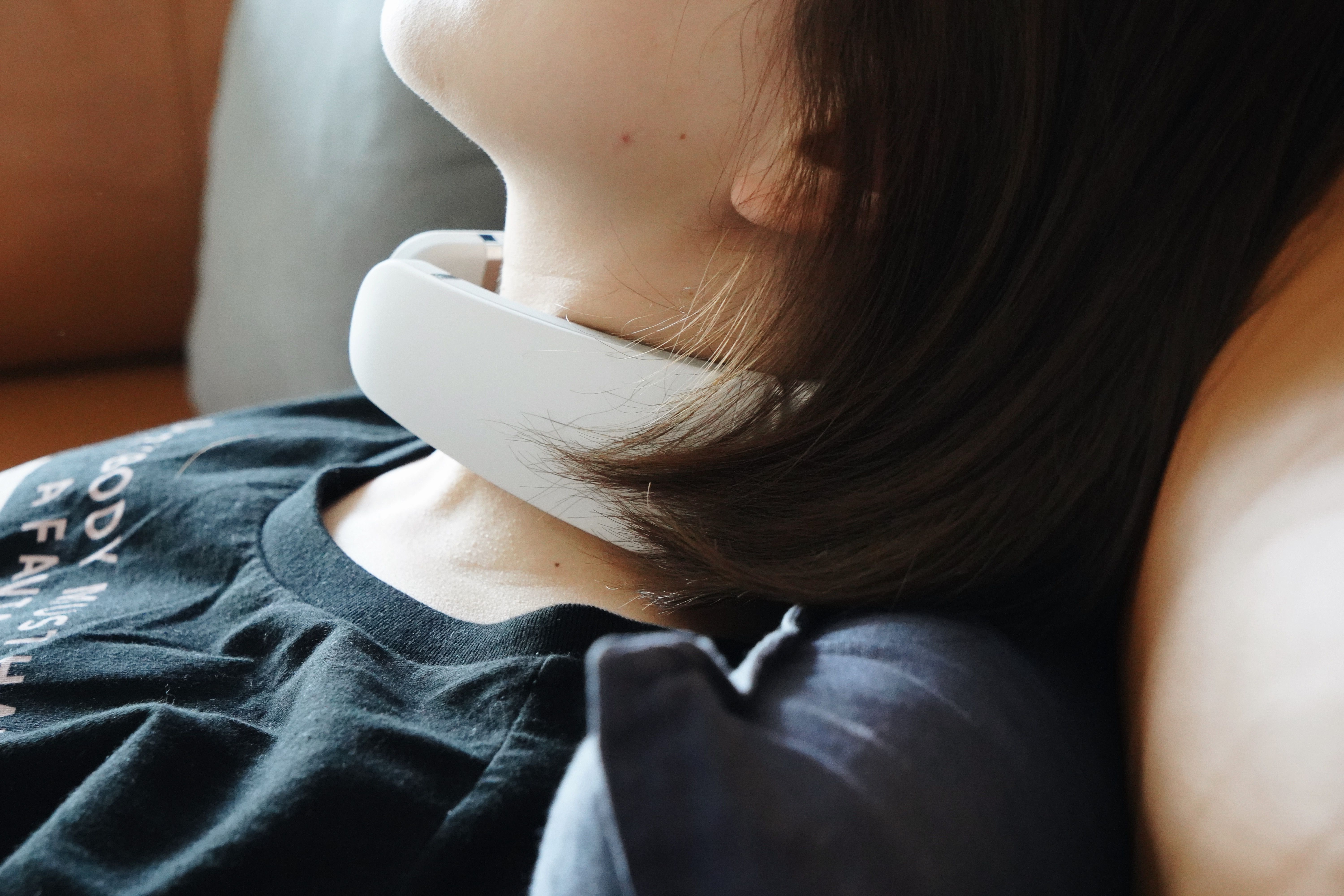 颈椎按摩仪倍轻松测评,攀高p6颈椎按摩仪手机遥控